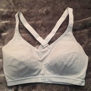 Victoria’s Secret // sports bra